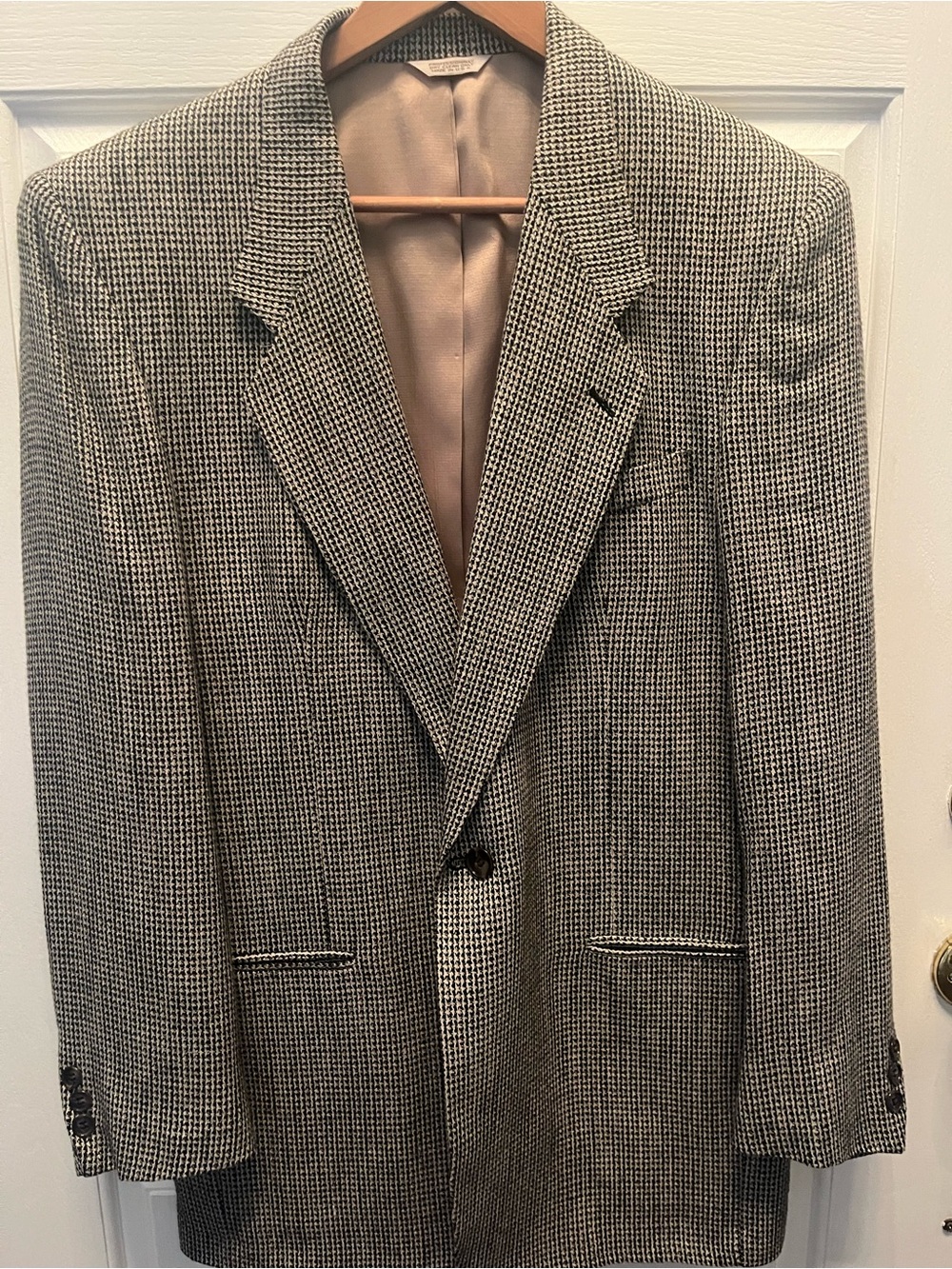 PRE-OWNED OAKMONT MEN'S HOUNDSTOOTH BLAZER- 40 LONG